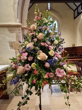 Pedestal Arrangements